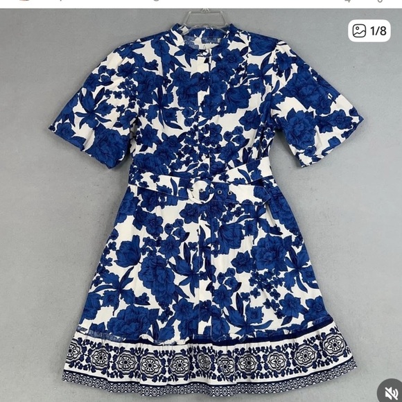 Joie Blue and White Floral Puff sleeve belted Dress (missing 1 Botton) - Picture 2 of 4